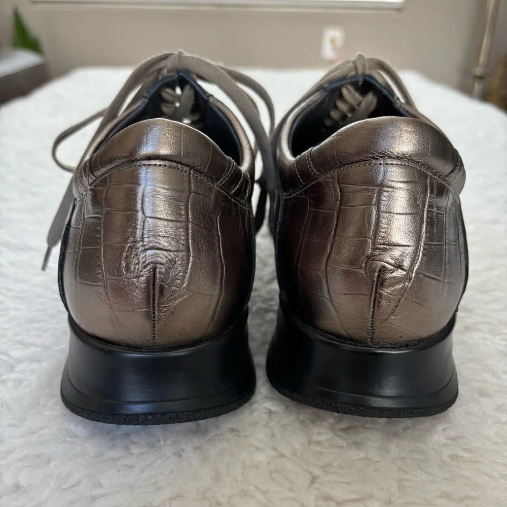 Maseratti Metallic Olive Leather Sneakers size 9.5